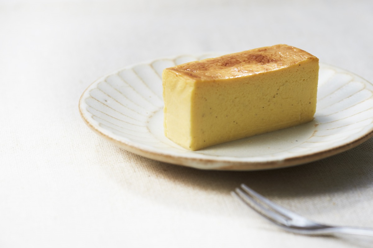 Bee’s「生はちみつチーズケーキ」3,300円（税込）
【問い合わせ先】
Bee’s　メールアドレス：bees.shiga.cake@gmail.com
公式サイト：https://bees-cake-shiga.com/
