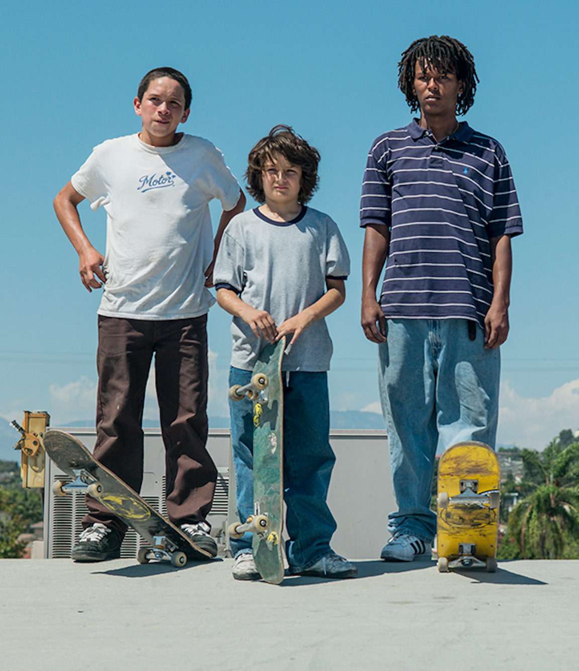 映画『mid90s ミッドナインティーズ』から見る、子育て考。思春期の子どもの居場所をどう見守るか。